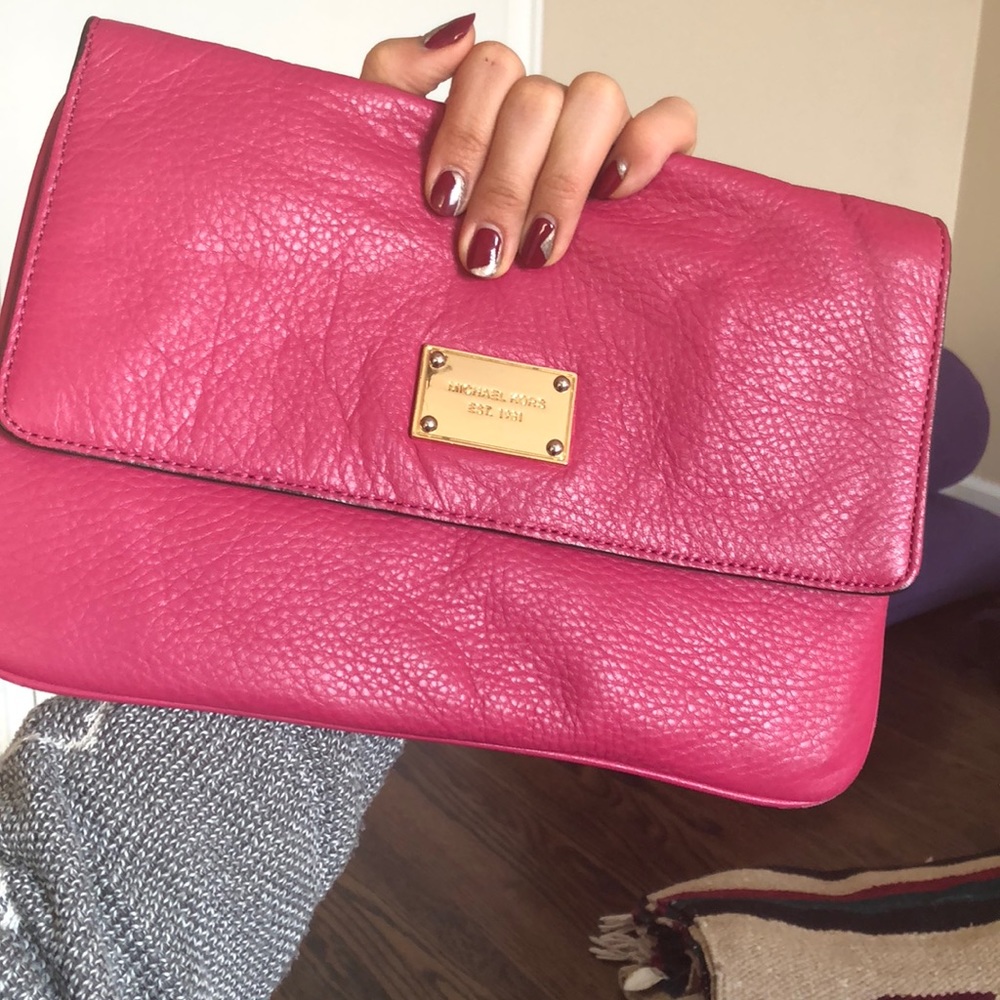 Pink Michael kors clutch